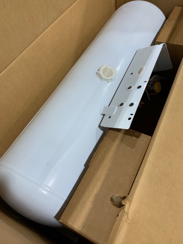 Photo 1 of Flame King YSN293 29.3 Gallon RV, Van Or Trailer Horizontal ASME RV Propane Tank Cylinder, 14.9" x 48"