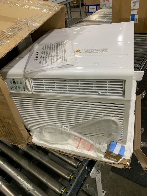 Photo 1 of Keystone 23,200 BTU Window Air Conditioner with Heat, 230V