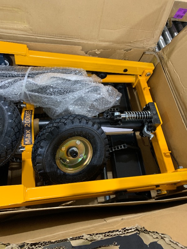 Photo 1 of MMS Hydraulic Material Lift Stacker