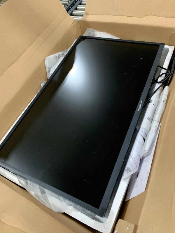 Photo 1 of Samsung 32" UJ59 Series 4K UHD Monitor