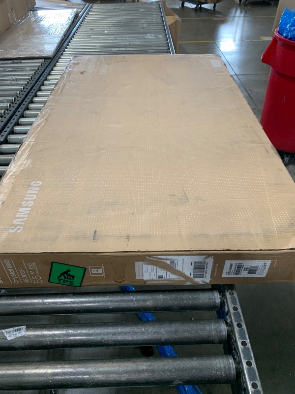 Photo 1 of *** PARTS ONLY SOLD AS IS -- BROKEN SCREEN **** Samsung 55-Inch Class Crystal UHD U8000F 4K Smart TV (2025 Model) Endless Free Content, Processor, MetalStream Design, Knox Security, Compatible with Alexa