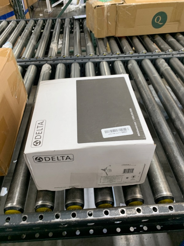 Photo 1 of Delta Arvo 14 Series Matte Black Shower Faucet Set with In2ition 2-in-1 Dual Shower Head with HandHeld Spray Combo, Valve Trim Kit, Matte Black 142840-BL-I (Valve Included)