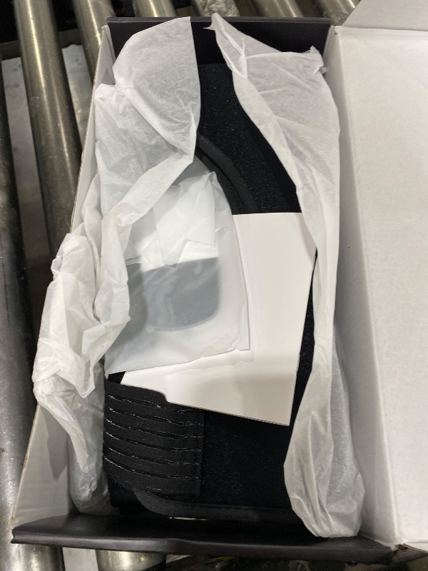 Photo 1 of Red Light Therapy for Neck and Shoulder, 165 LEDs Wearable Wrap for Home & Office Use, 3 Modes 660nm 850nm NIR for Muscle Relaxation, Tension Relief for Fitness & Seniors,Black