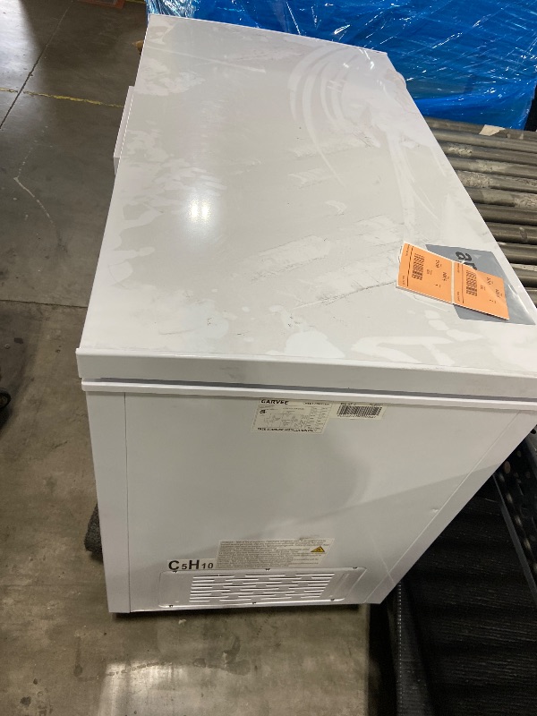 Photo 1 of FOR PARTS, DOES NOT WORK*********** Garvee 9.6 cu ft Solid Top Chest Freezer w/ White Coated Exterior