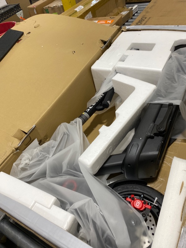 Photo 1 of Segway Ninebot Max G3 Electric Scooter, 28 mph Top Speed w/ 50 Miles Max Range, 2000W Peak Motor, Dual Hydraulic Suspension, Fast Charging Scooter for Adults and Teens, UL-2272 2271 Certified