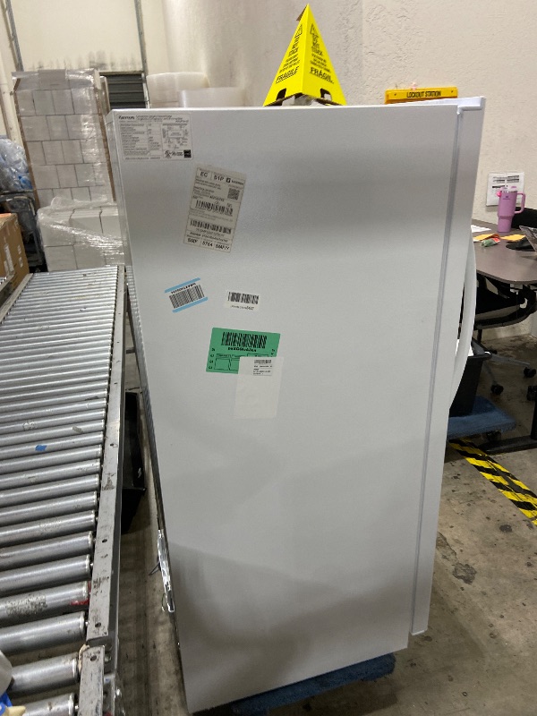 Photo 1 of "Kenmore Upright freezer - Convertible Refrigerator / Freezer, 4 Shelves, Garage Ready, Meat Storage, Auto Defrost, Congelador For Home, Apartment, Cottage, Basement, 14.0 Cubic Feet Capacity, White "