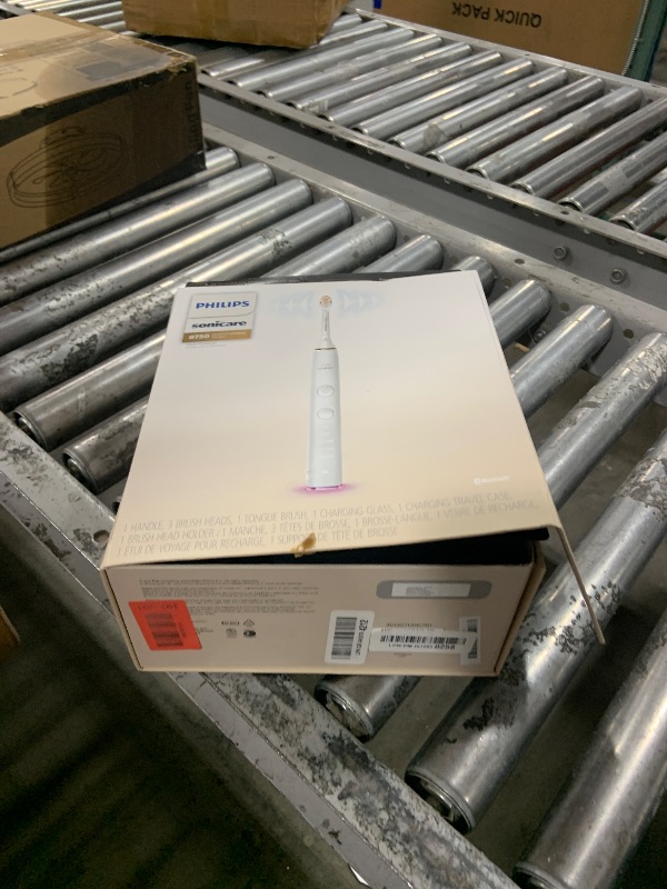 Photo 1 of MISSING TOOTHBRUSH ********* Philips Sonicare DiamondClean 9750 Electric Toothbrush, 4 Brush Heads, Rose