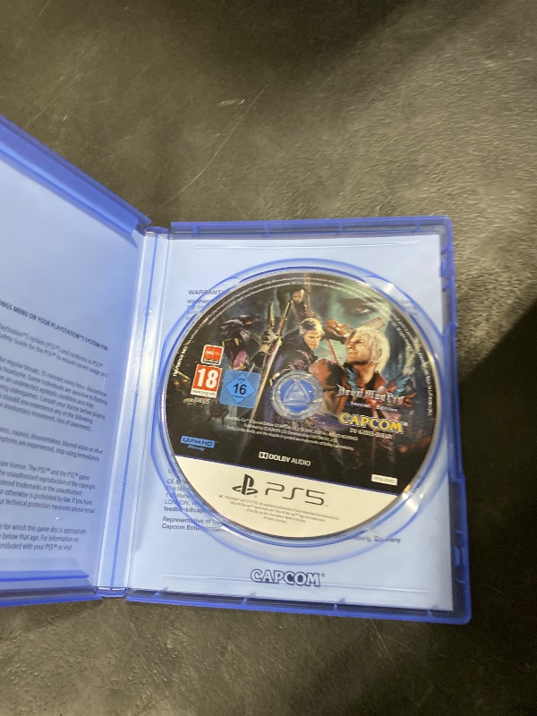 Photo 1 of Devil May Cry 5 Special Edition (PS5)