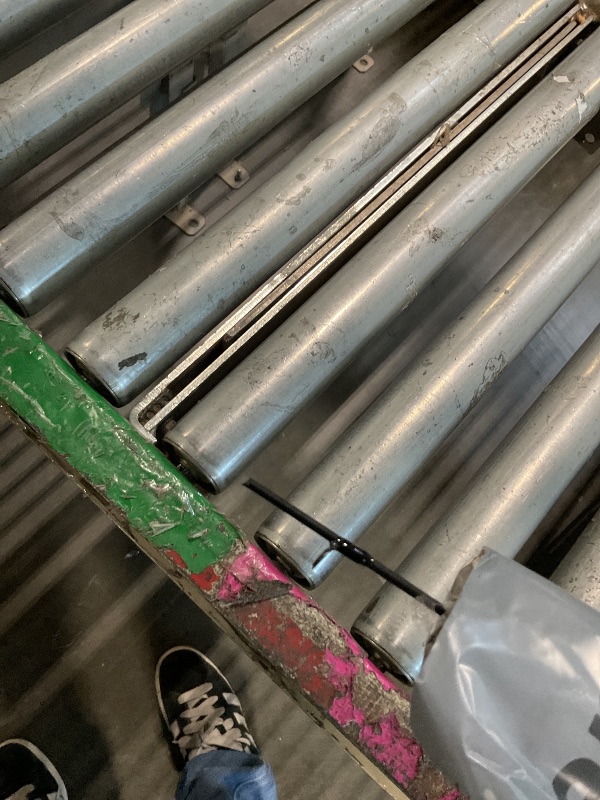 Photo 1 of ***TIP OF THE ROD IS BROKEN***Abu Garcia 7' Max Casting Rod, 1-Piece Fishing Rod, Medium Heavy Power, 12-20 lb Line Rating, 3/8-1 oz Lure Rating