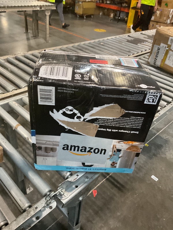 Photo 1 of ***BROKEN, SOLD FOR PARTS*** InSinkErator EVOLUTION 0.75HP 3/4 HP, Advanced Series EZ Connect Continuous Feed Food Waste Garbage Disposal, Gray
