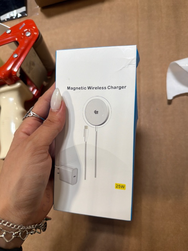 Photo 1 of [Apple MFi Certified]25W MagSafe Magnetic Fast Wireless Charger,6Foot Extra