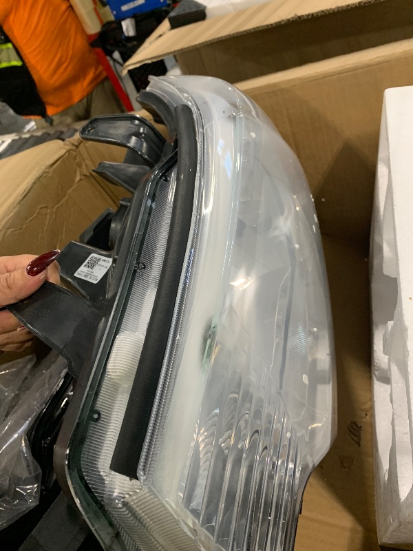 Photo 1 of ***BROKEN, SOLD FOR PARTS*** ADCARLIGHTS Compatible with 2012 2013 2014 2015 Toyota Tacoma Headlights Chrome Housing Amber Reflector Driver and Passenger Side?W/O Bulbs?