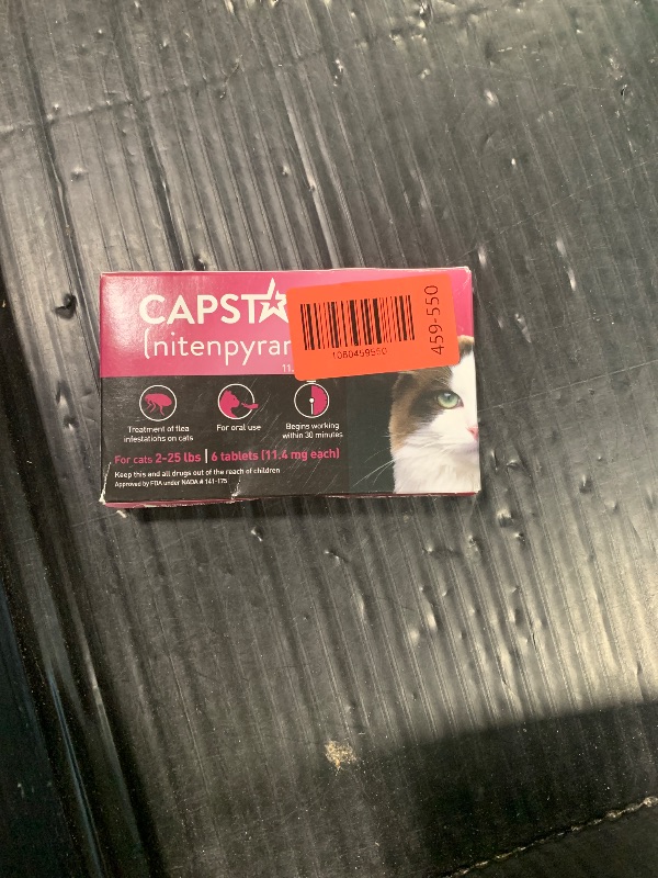 Photo 1 of ****MISSING ONE PILL***Capstar (nitenpyram) Cat Flea Treatment, Fast-Acting Oral Flea Treatment for Cats 2-25 lbs, Vet-Recommended Medication Tablets Start Killing in 30 Minutes, 6 Doses