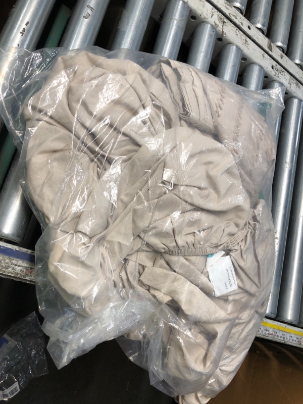 Photo 1 of ***STOCK PHOTO FOR REFERENCE ONLY*** DHSFKBE Beige Tufted Comforter Set Queen Size 7 Piece Bed in a Bag?Shabby Chic Boho Bedding for Bedroom Comforter?All Season Soft Microfiber Ruffle Comforter Set with Pillow and Sheets