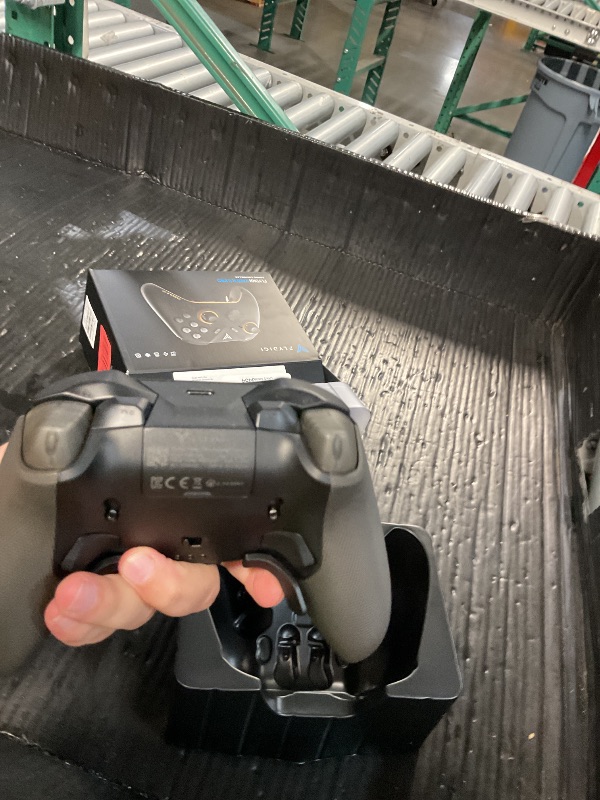 View 3 of ***MISSING DONGLE***FLYDIGI Vader 5 Pro Game Controller