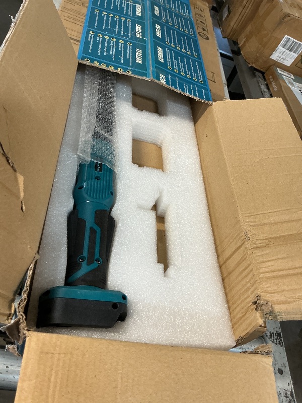 Photo 1 of ***MISSING PARTS***


ZUYIYI 3-in-1 Cordless Pole Saw & 6 Inch 8 Inch Mini Chainsaw for Makita 18V Battery(NOT Included), Electric Chain Saw w/Extension Pole, 15Ft Max Power Pole Chainsaw for Tree Trimming, Wood Cutting