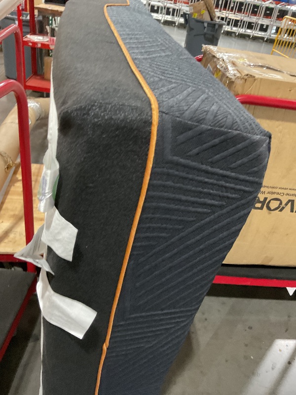 Photo 1 of *** OPENED, NOT AN ORIGINAL PACKAGING, APPEARS UNUSED***
EGOHOME Twin XL 14 " Memory Foam Mattress for Back Pain Relief Medium Firm