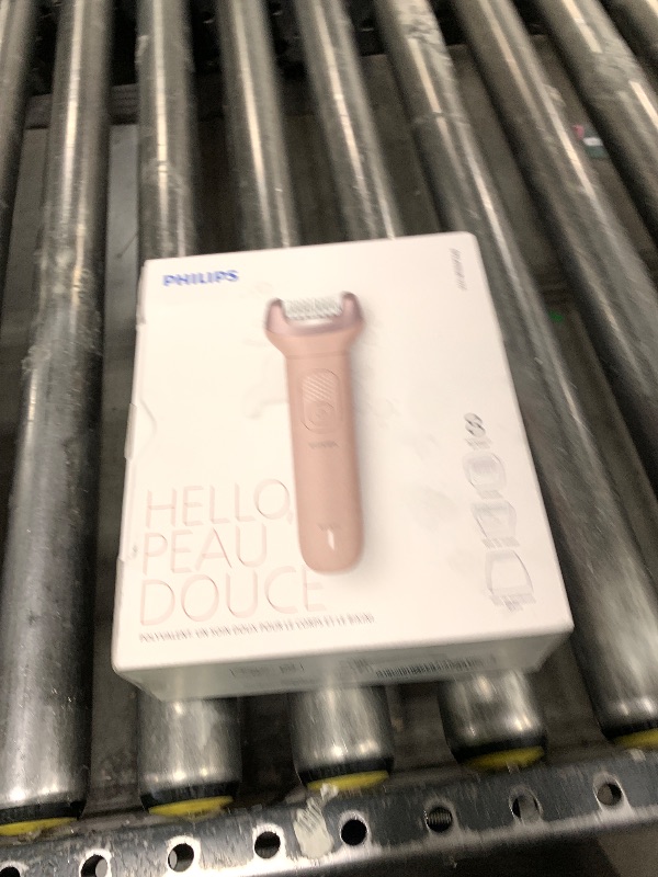 View 2 of Philips Epilator Series 9000 - Cordless Wet and Dry Electric Epilator, Hair Removal for Legs, Body and Bikini, with ProGuide, 8 Accessories, 60 min. Runtime, Model BRE717/00