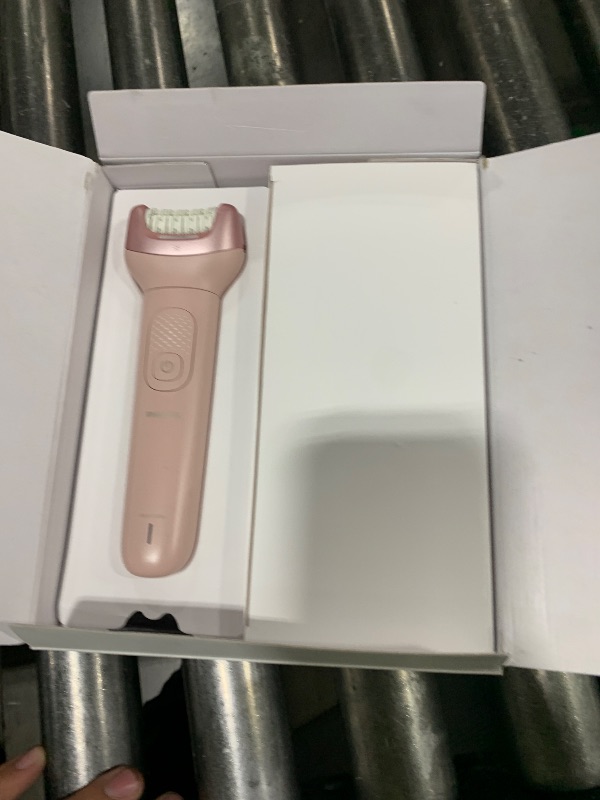 View 3 of Philips Epilator Series 9000 - Cordless Wet and Dry Electric Epilator, Hair Removal for Legs, Body and Bikini, with ProGuide, 8 Accessories, 60 min. Runtime, Model BRE717/00