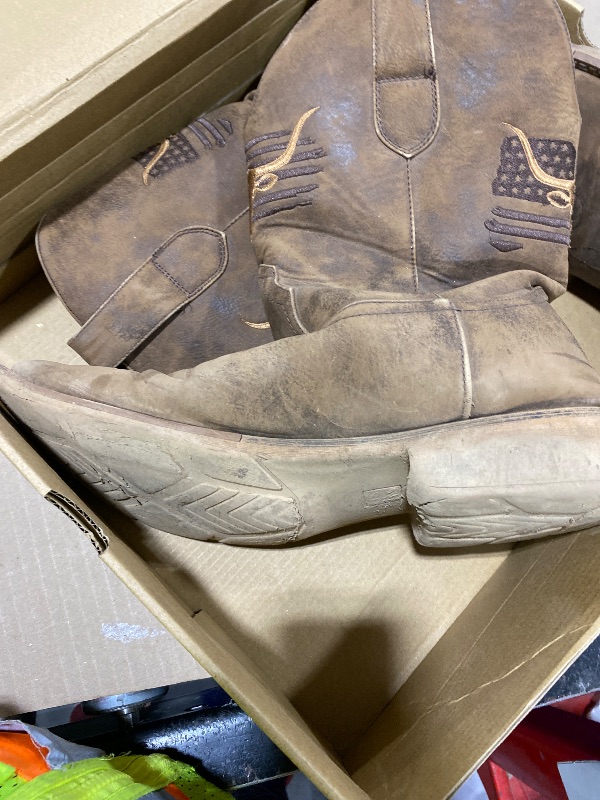 Photo 1 of ****HEAVILY USED***
MacePhenoMelon Cowboy Boots For Men Square Toe Brown Western Men's Boots Vegan Leather Retro Pull On Country Short Boots DBR-11.5