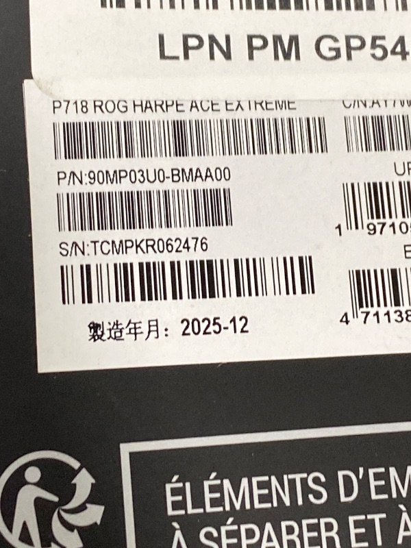 Photo 1 of ASUS ROG Harpe Ace Extreme Wireless Esports Gaming Mouse – Carbon Fiber Build, 47g Lightweight, Tri-Mode Connectivity, 42K DPI, up to 70Hr Battery, Glass Skates, Pro-Approved, PC/Mac Support - Black