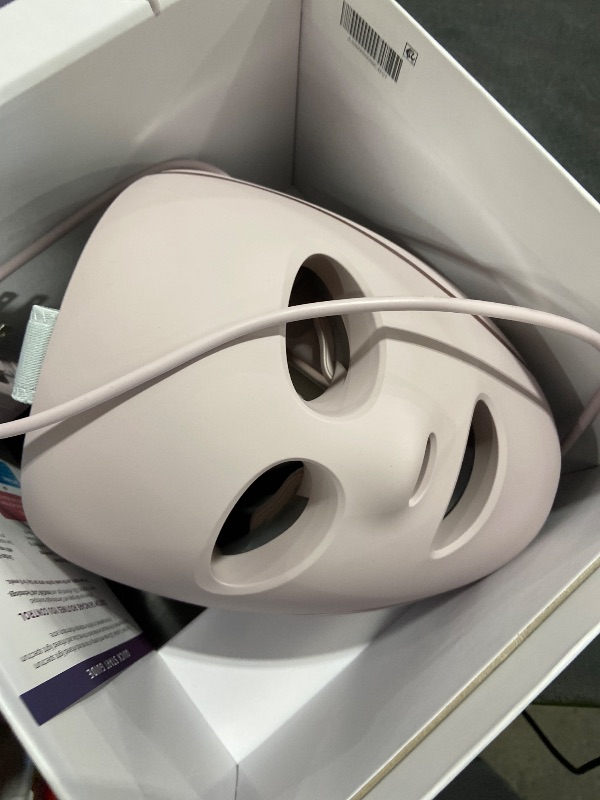 Photo 1 of Shark CryoGlow LED Face Mask with Under-Eye Cooling, Anti-Ageing & Blemish Repair, Red & Blue LED, Infrared Light Therapy, USB-C, Remote Control, Storage Bag, Adjustable Straps, Rose Glow, FW312PK