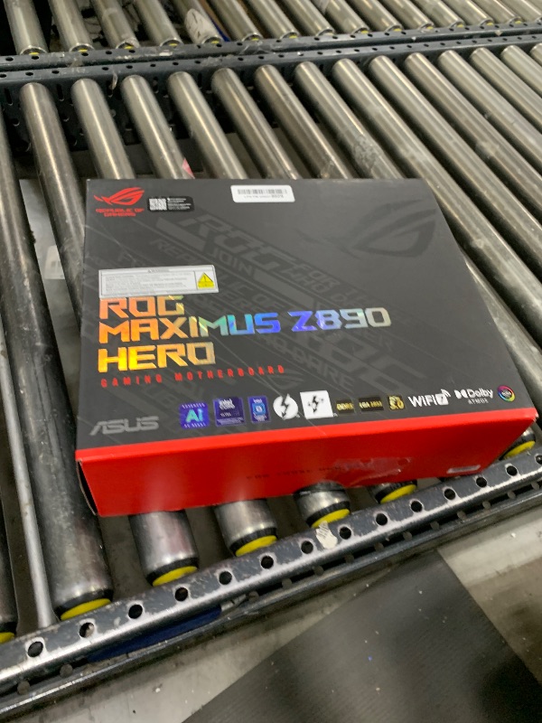 Photo 1 of ASUS ROG Maximus Z890 Hero Intel® Z890 LGA 1851 ATX Motherboard, Advanced AI PC-Ready, 22+2+1+2 Stages, DDR5, WiFi 7, 3X PCIe® 5.0 M.2, Thunderbolt™ 4, USB Type-C®, AI Overclocking/Cooling/Networking
