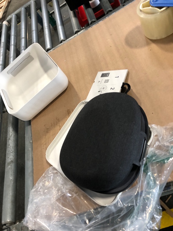 Photo 1 of ***SOLD FOR PARTS*** NOT WORKING**** Sony WH-1000XM6 The Best Noise Canceling Wireless Headphones, HD NC Processor QN3, 12 Microphones, Adaptive NC Optimizer, Mastered by Engineers, Studio-Quality, 30-Hour Battery, Black