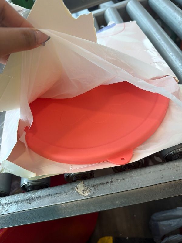 Photo 1 of 1 Pack Silicone Replacement Lids Only Fit for Pyrex 7404-S 4.5 Quart Sculpted Clear & Sculpted Tinted Glass Mixing Bowls, Extra Large Size Silicone Covers, Dishwasher & Microwave Safe