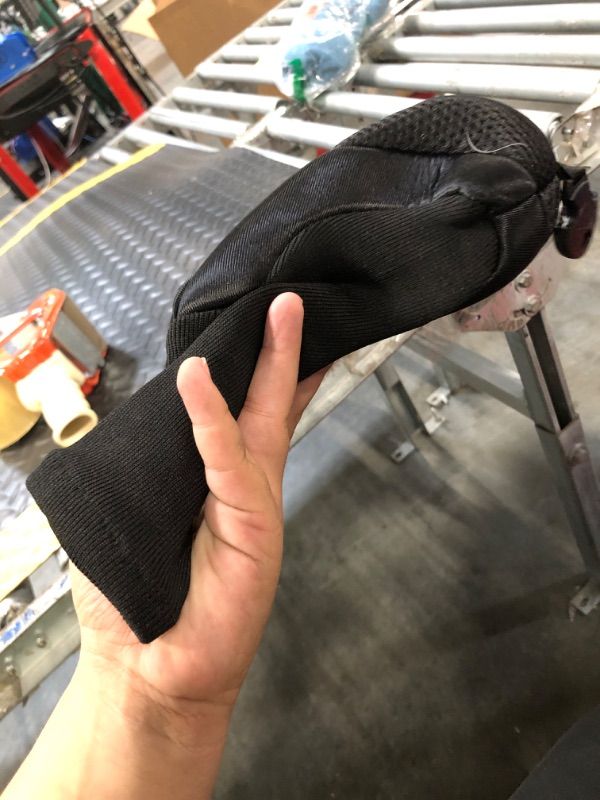 Photo 1 of !!USED !!FINAL SALE!!
Amy Sport Golf Head Covers Set for Driver Fairway Woods Hybrid Clubs Value 6 Pack, Long Neck Design with Interchangeable Number Tag 3 4 5 7 X, Durable Protection Fits Most Clubs (Black-(1D+1F+4H))