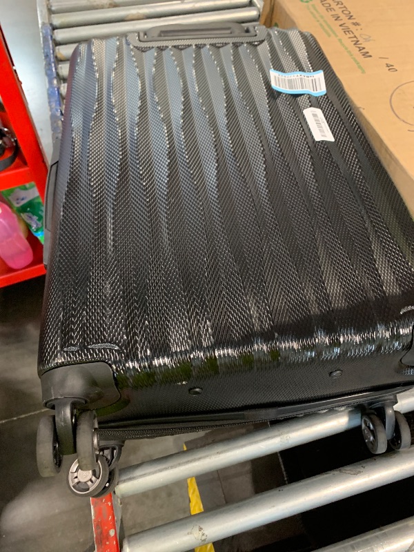 Photo 1 of ** USED**SwissGear 7272 Energie Expandable Hardside Luggage With Spinner Wheels and TSA Lock, Black, Checked-Medium 24-Inch