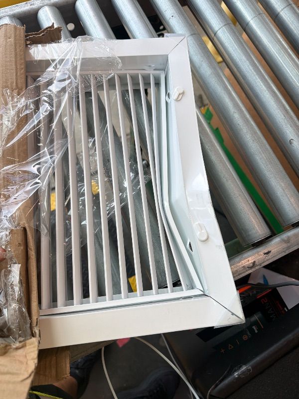 Photo 1 of 14" X 25" Aluminum Return Filter Grille - Easy Airflow - Linear Bar Grilles [Outer Dimensions: 16.5w X 27.5h]