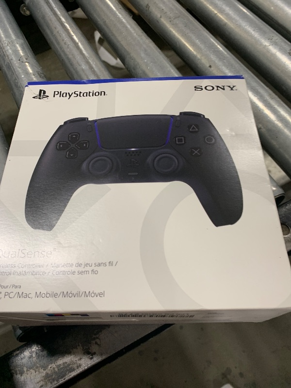 Photo 1 of NON-FUNCTIONAL, PARTS ONLY ---------------------PlayStation DualSense™ Wireless Controller – Midnight Black - For PS5, PC, MAC & Mobile