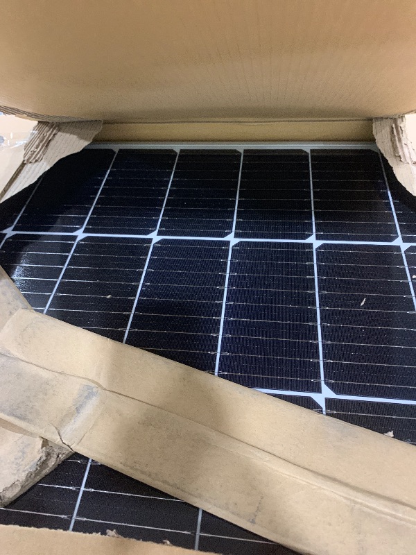 Photo 1 of Renogy 400W 12V RV Solar Panel Kit, 4*100 Watt Monocrystalline Solar Panel, Adventurer 30A LCD PWM Charge Controller, BT1 Bluetooth Module,Mounting Brackets, Y-Connectors, Cables for Off-Grid System
