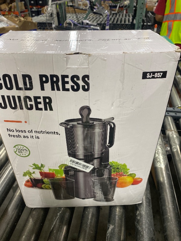 Photo 1 of Juicer Machines with 5.8" Large Chute, 2-in-1 Cold Press Juicer for Whole Vegetables Fruits 400W, Masticating juicer Easy to Clean Juice Extractor Machine for Making Nut Mike, Juice, Premium Gray