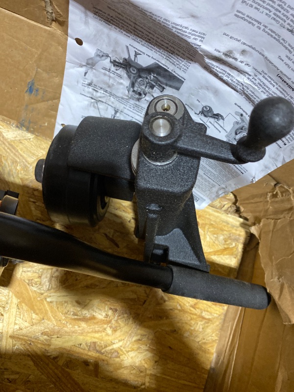 Photo 1 of RIGID 918 Roll Groover W/300 Power Drive Mount Kit
