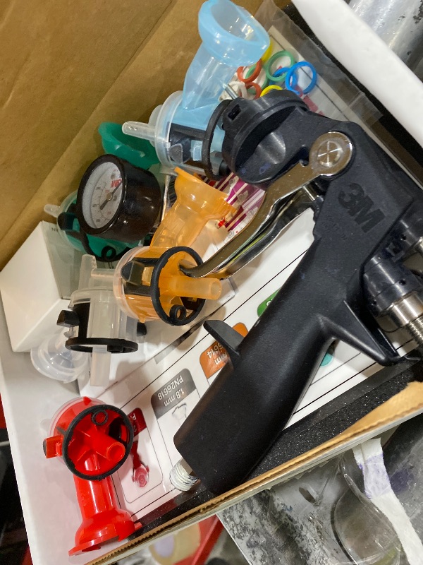 Photo 1 of 3M Accuspray ONE 26578 Pro Spray Gun Kit for 3M PPS Series 2.0