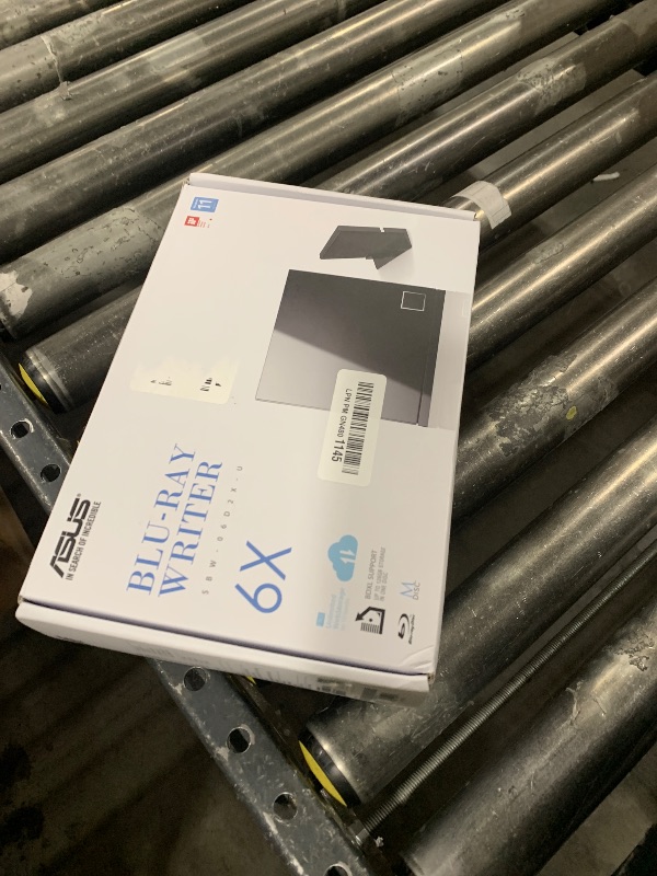 Photo 1 of ASUS Computer International Direct External Blu-Ray 6X Writer with BDXL Support SBW-06D2X-U, Black, 1 Year Warranty