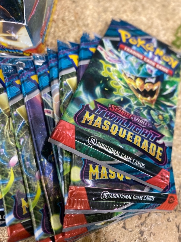 View 6 of **ALL PACKAGES OPENED** Pokémon TCG: Sword & Shield Silver Tempest Booster Display Box