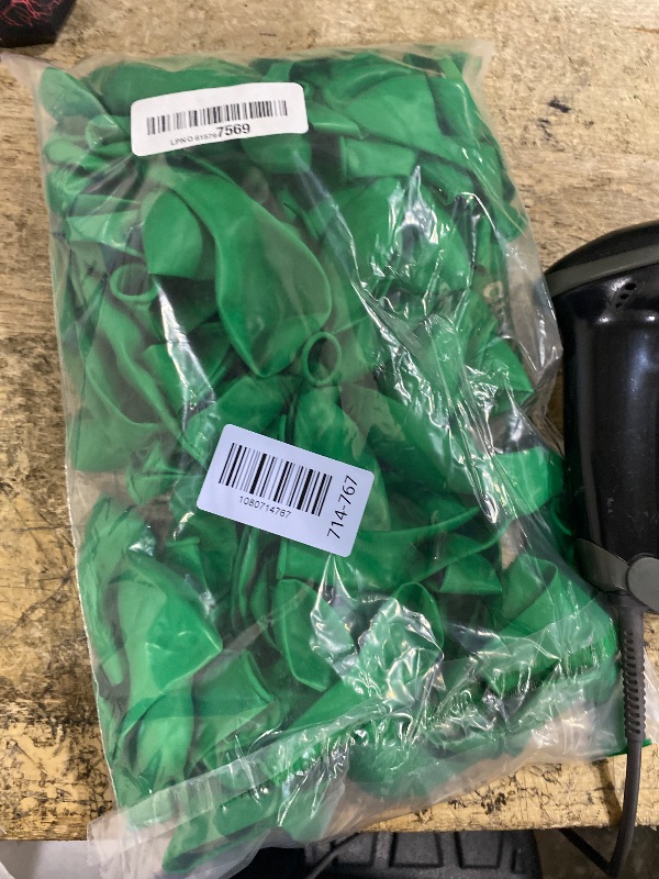 Photo 1 of 110pcs Green Balloon Arch Kit with 18 12 10 5 inch Balloons