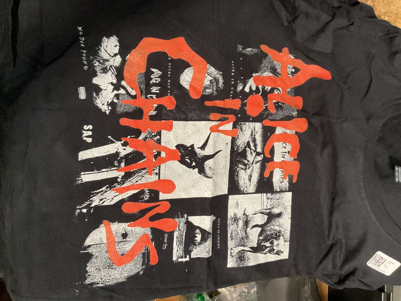 Photo 1 of “ALICE IN CHAINS” BLACK XL