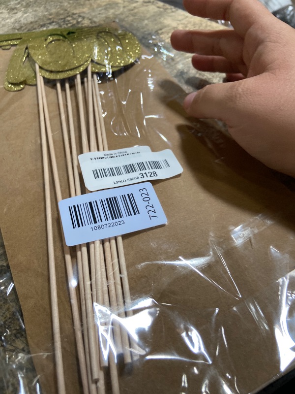 Photo 1 of 10-Pack Double Sided Glitter 70th Birthday Centerpiece Anniversary Centerpiece Sticks, Number 70 Table Topper Cake Topper for 70th Birthday Anniversary Table Party Decorations (Double Sided gold)