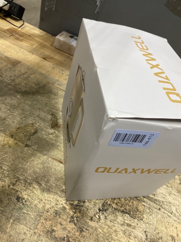 Photo 1 of ****SEE NOTES***QUAXWELL Retro Electric Kettle, 1.7L, White/Gold