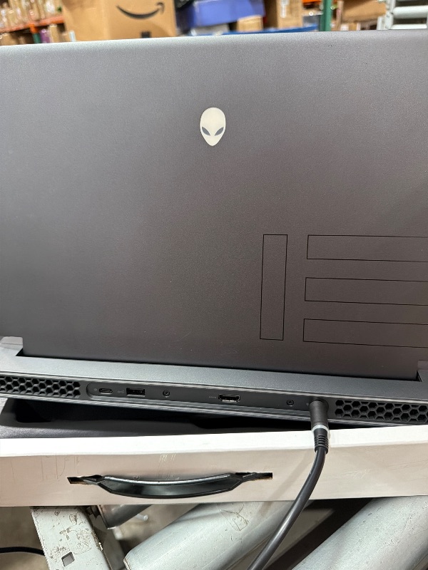 View 7 of ****USED *****Alienware m15 R7 AMD 15.6" Gaming Laptop