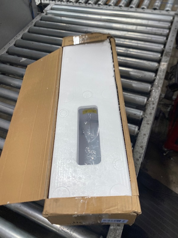 View 3 of ** remote may or may not work **
KIAMI Bladeless Tower Fan Heater and Cooler