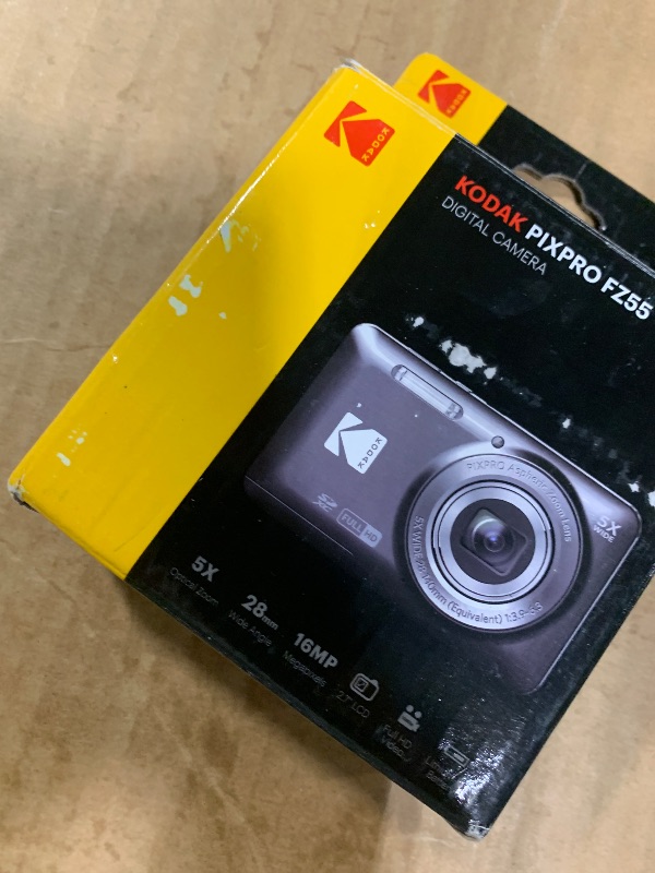 Photo 1 of ***BROKEN, SOLD FOR PARTS*** Kodak PIXPRO FZ55-RD 16MP Digital Camera 5X Optical Zoom 28mm Wide Angle 1080P Full HD Video 2.7" LCD Vlogging Camera (Red) Packaging May Vary