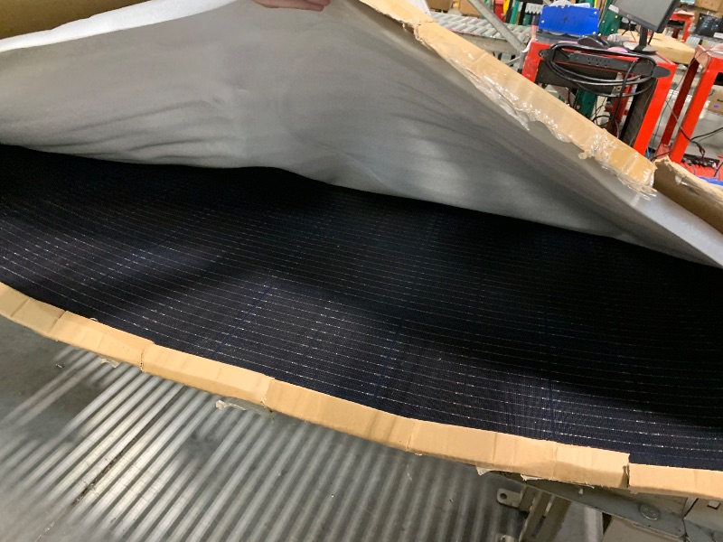 Photo 1 of ???? ??????? 200W Flexible Solar Panel, 270° Flexible Portable Ultra-Thin 3mm Bendable ETFE Solar Panel, Suitable for RV Rooftops, Boat Camping and Other Battery Chargers