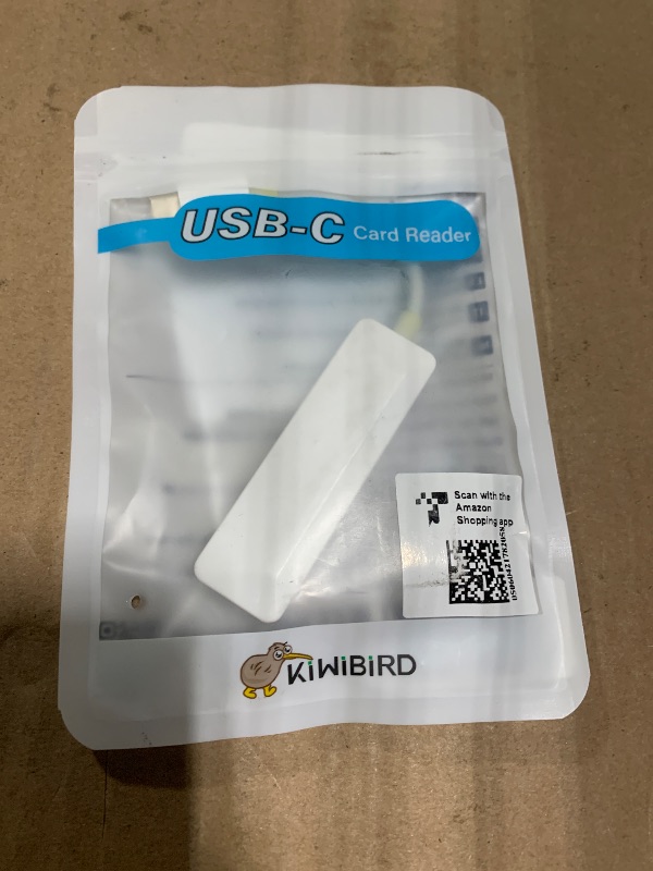 Photo 1 of *** WHITE *** KiWiBiRD SD Card Reader, CF Card Reader USB C, Memory Stick Pro Duo Reader