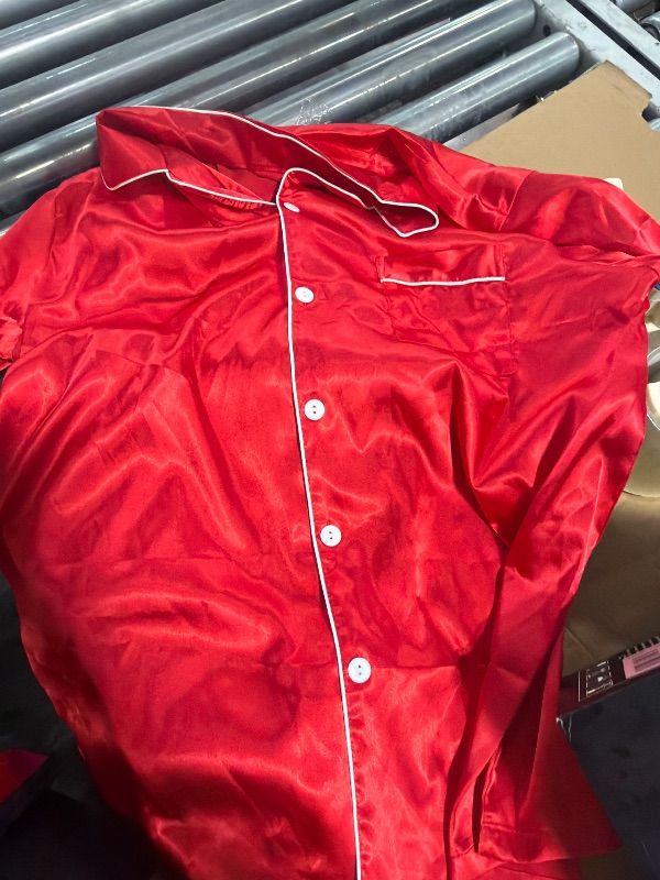 Photo 1 of *****ONLT TOP*****SWOMOG Men Satin Silk Pajamas Sets Short Sleeve Sleepwear Button-Down PJs Sets Two-Pieces Loungewear with Pockets Red S