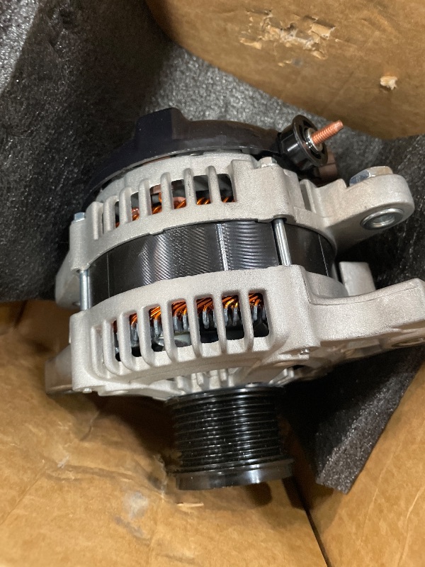 Photo 1 of 11196 Alternator Compatible with Lexus GS300 2006, IS250 IS350 2006-2013 2706031060, 2706031061, 2706031062, 2706031212, 88864935, MPA15650 150A 12V 7-Groove Clutch Pulley